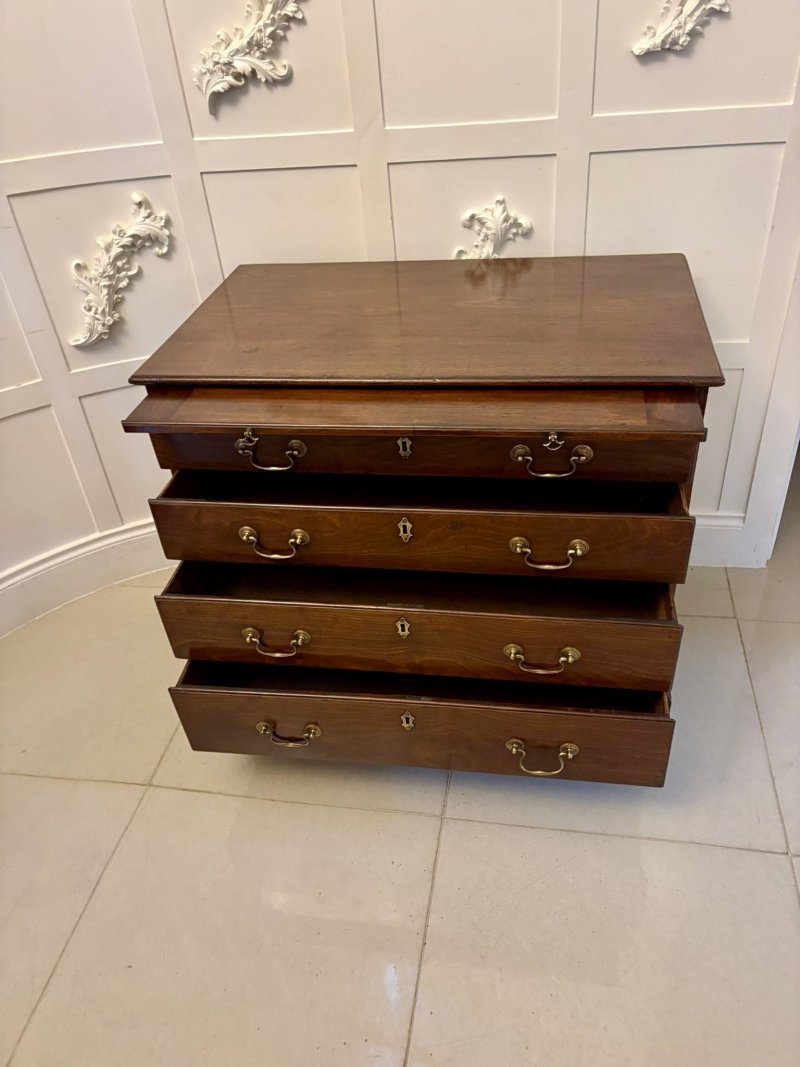 Quality Antique George III Mahogany Chest of Drawers with Brushing Slide - Image 8